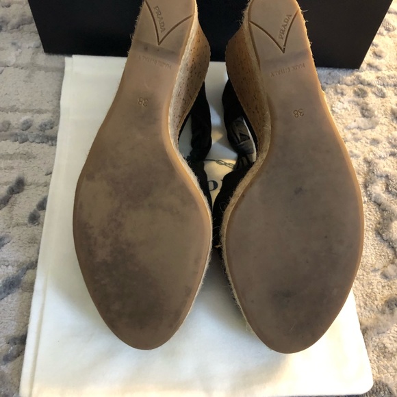 Women’s 100%  Authentic Prada flower wedge size 38 - Picture 6 of 7